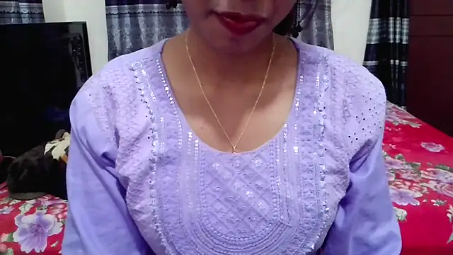 Snapshot of blackpori chatting on February 6, 4:14 pm blackpori online show from February 6, 4:14 pm