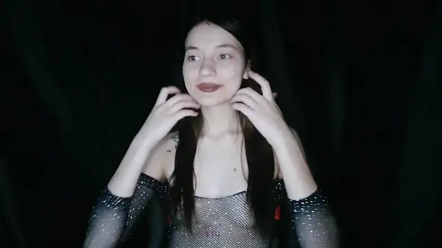 Snapshot of Liza-Kitty chatting on September 17, 8:11 pm Liza-Kitty online show from September 17, 8:11 pm