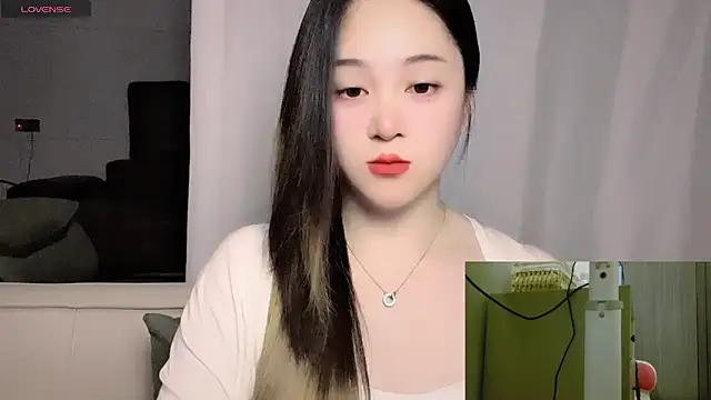 woaiqinqin online show from March 22, 4:30 pm