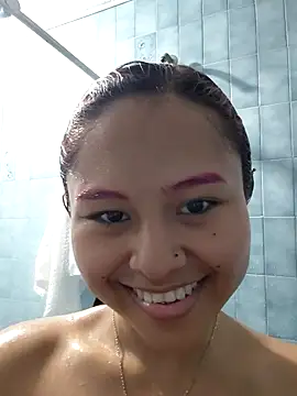 MAYASMITH   online show from March 3, 5:14 am