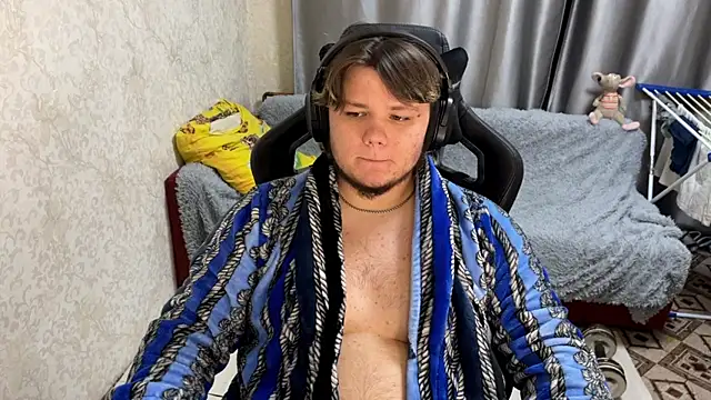 desiredude9 online show from September 17, 8:55 pm