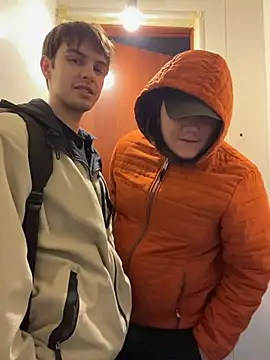 desiredude9 online show from February 5, 1:40 pm