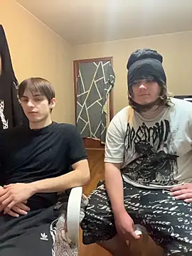 desiredude9 online show from March 11, 5:40 pm