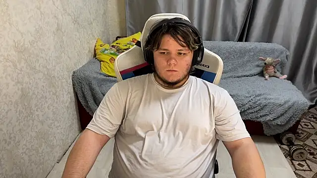 desiredude9 online show from September 19, 7:29 pm