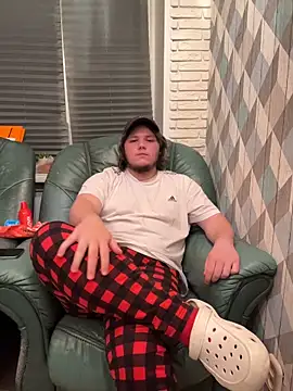 desiredude9 online show from November 17, 6:45 pm