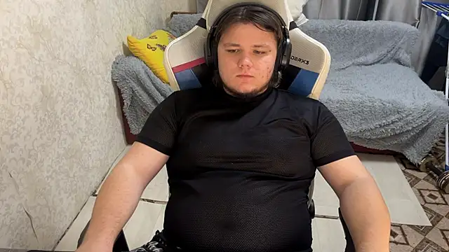 desiredude9 online show from October 5, 6:09 pm