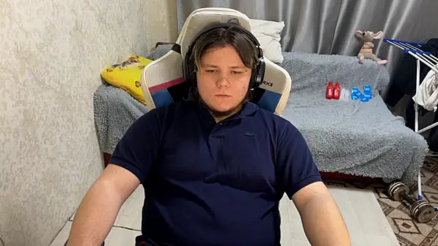 desiredude9 online show from October 1, 7:18 pm