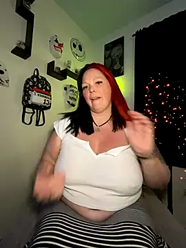 voorheesgirl online show from October 9, 2:01 am