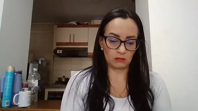 Snapshot of sarita_star chatting on July 1, 12:27 pm sarita star online show from July 1, 12:27 pm