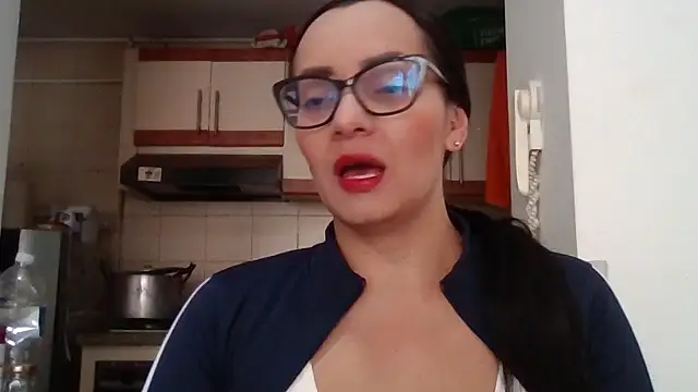 Snapshot of sarita_star chatting on July 15, 4:36 pm sarita star online show from July 15, 4:36 pm