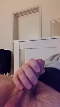 NewJoiner online show from December 14, 4:01 pm