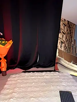 AubrieleRouj1 online show from November 14, 5:05 pm