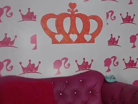 Snapshot of bby_schoolgirl chatting on October 21, 2:49 pm bby schoolgirl online show from October 21, 2:49 pm