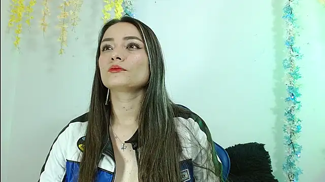 danna 888 online show from November 9, 7:07 pm