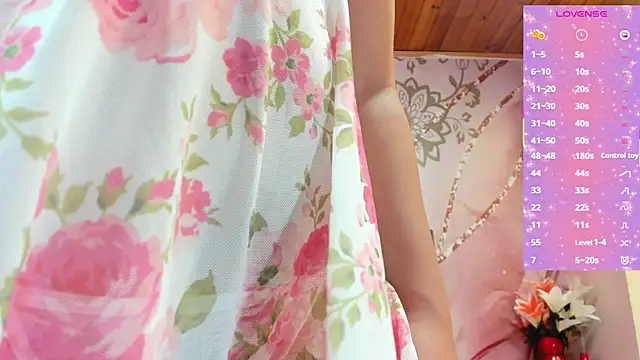 luna maisonn online show from September 26, 8:16 pm