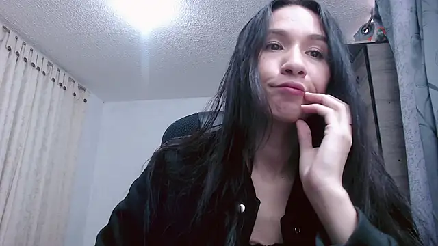 Snapshot of scarlett_vonrose chatting on October 23, 9:02 pm scarlett vonrose online show from October 23, 9:02 pm