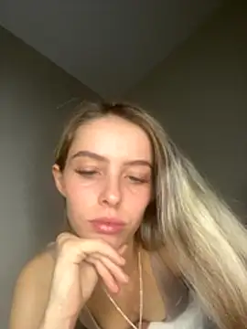 Angelloverxo online show from October 17, 9:38 pm