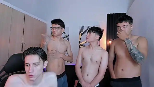 Horny BoysW online show from September 11, 1:11 pm