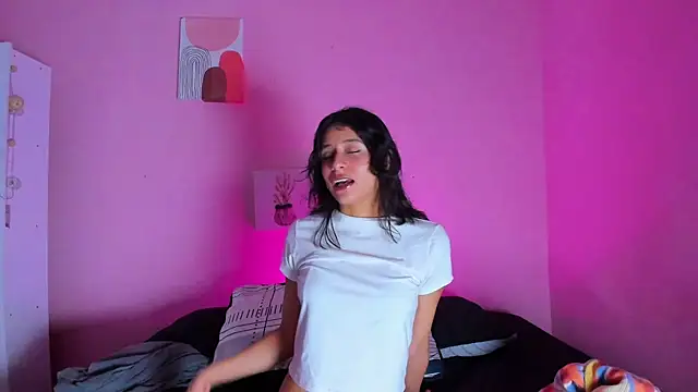 Georgina Ferri  online show from November 1, 5:18 pm