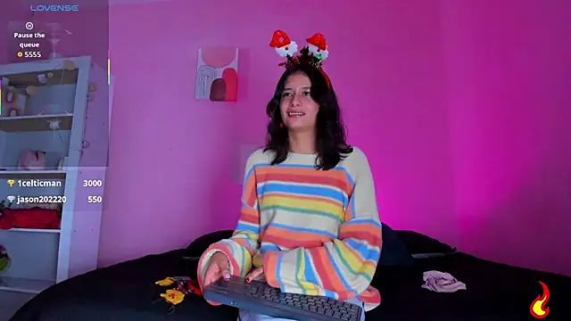 Georgina Ferri  online show from December 5, 5:22 pm