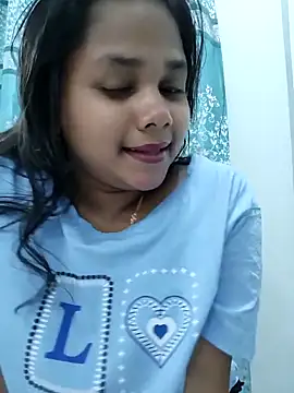 Aaradhya Sharma online show from March 12, 8:24 pm