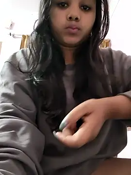 Aaradhya Sharma online show from February 6, 1:18 pm