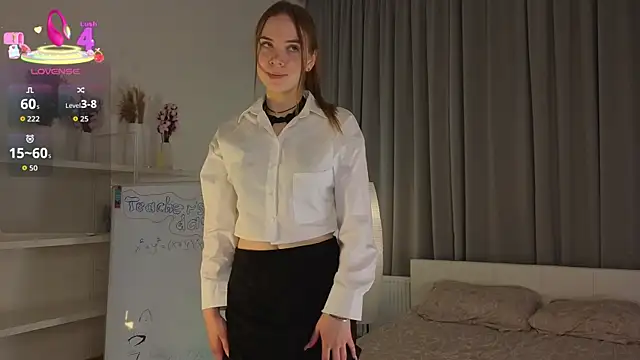 CarollSmithh online show from October 5, 8:43 pm