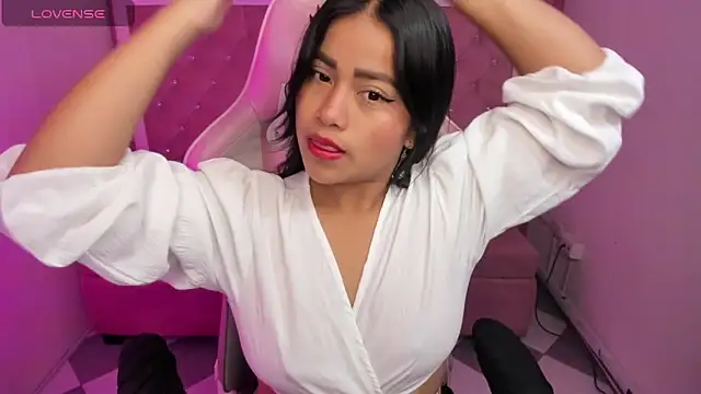 Snapshot of Victoria_b_ chatting on September 14, 12:38 pm Victoria b online show from September 14, 12:38 pm