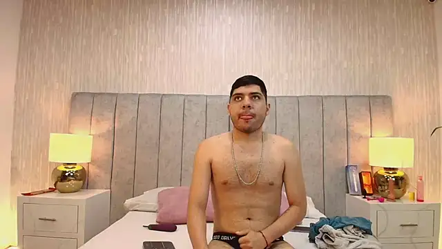 Victoria 606 online show from February 3, 3:26 am