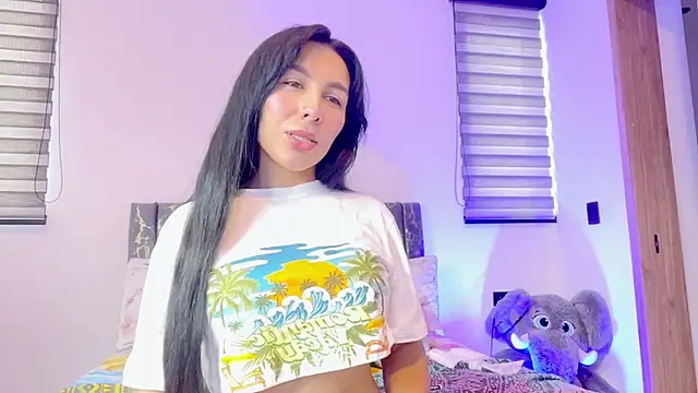 greciadom555 online show from September 16, 1:56 pm