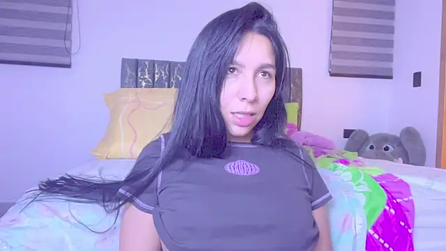 greciadom555 online show from November 3, 5:34 am