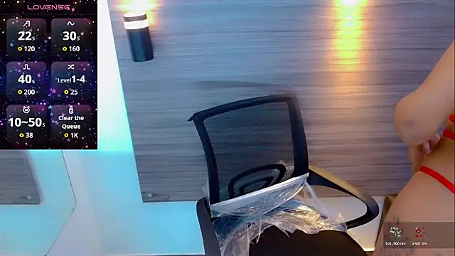 JessicaHott01 online show from April 6, 7:48 pm