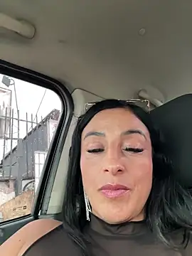 JanexHope online show from April 4, 8:04 pm