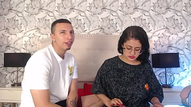 Luna Noire1 online show from March 22, 4:05 am