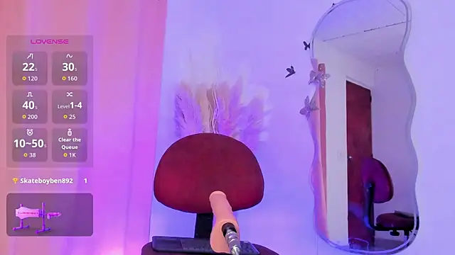 Snapshot of REINA_ADAHARA chatting on January 5, 5:27 pm REINA ADAHARA online show from January 5, 5:27 pm