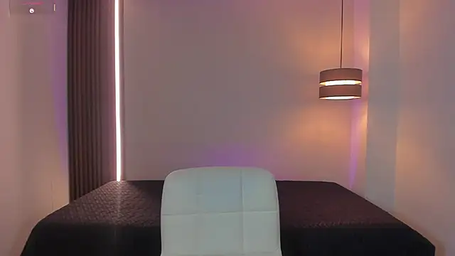luvely online show from September 21, 1:05 pm