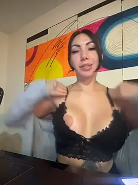 Sarahlove 90 online show from November 30, 3:29 am