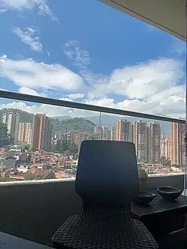 Sarahlove 90 online show from January 16, 4:00 pm