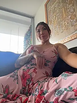 Sarahlove 90 online show from October 19, 3:48 pm