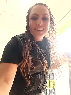 Snapshot of VERONICA__03 chatting on October 28, 2:38 pm VERONICA 03 online show from October 28, 2:38 pm