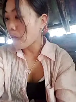 Snapshot of lusy-bae chatting on October 31, 12:40 am lusy-bae online show from October 31, 12:40 am