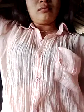 Snapshot of lusy-bae chatting on October 29, 1:37 am lusy-bae online show from October 29, 1:37 am