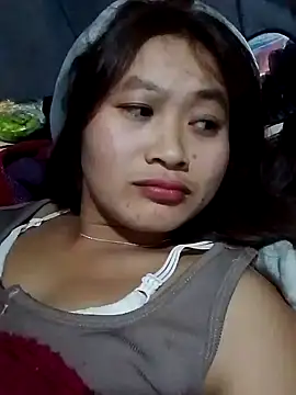 Snapshot of lusy-bae chatting on November 6, 1:37 pm lusy-bae online show from November 6, 1:37 pm