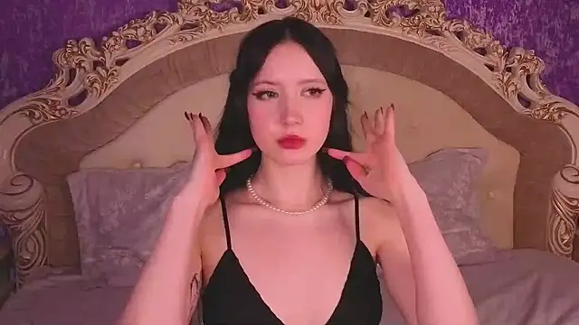 GraceMartinos online show from September 26, 8:59 pm