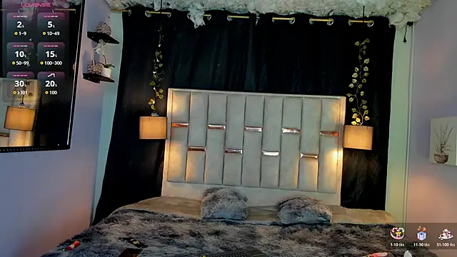 melody-rouss online show from October 20, 4:03 am