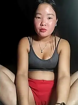 Snapshot of lylylove chatting on July 19, 1:19 pm lylylove online show from July 19, 1:19 pm