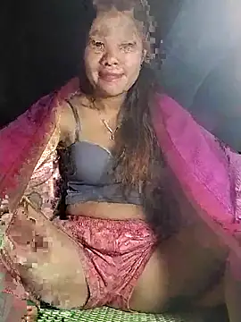 lylylove online show from November 2, 8:25 pm