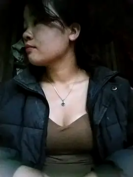 Snapshot of lylylove chatting on September 9, 10:52 pm lylylove online show from September 9, 10:52 pm