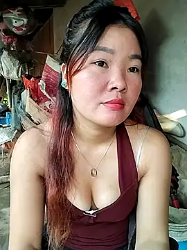 Snapshot of lylylove chatting on July 2, 11:33 pm lylylove online show from July 2, 11:33 pm