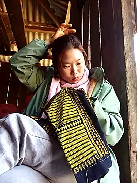 Ngocmi909 online show from December 19, 2:15 am